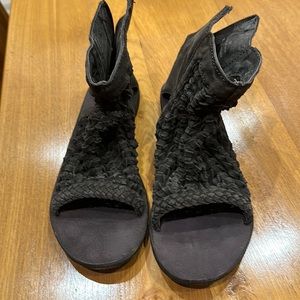 Free People Island cruiser brown sandals EUC